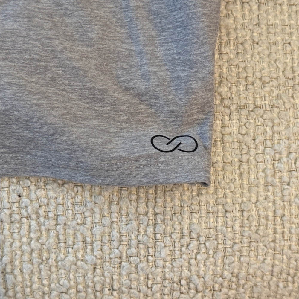 CALIA | Grey Sports Bra | Size: Small - Picture 2 of 4